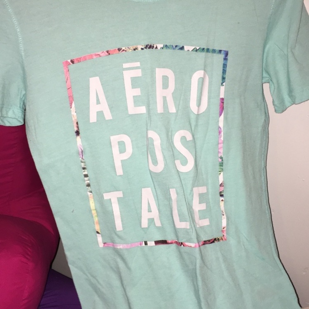 Aeropostale logo tee